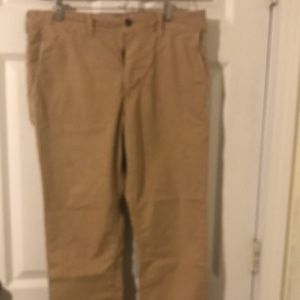Men’s American Eagle Khakis